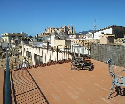 Tolles Apartment mit großzügiger Terrasse in der Altstadt von Palma zu verkaufen