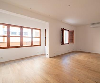 ***Tolle sanierte Wohnung mitten in Palma***