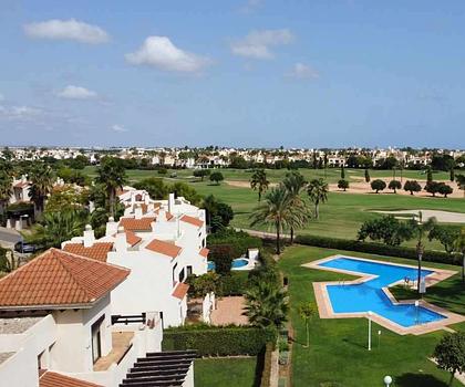 Schöne Wohnung am Golfplatz mit privatem Sicherheitsdienst