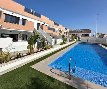 Spektakuläre Wohnung mit Oasen-Pool