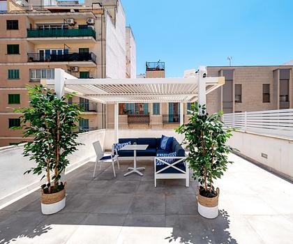 Neuwertiges Penthouse in Palma City mit privater Dachterrasse und Spabereich - Innenpool und Sauna
