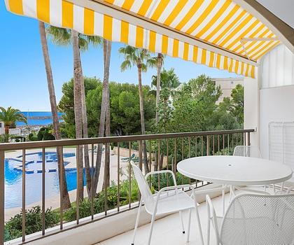 Mallorca schönes 2 Zimmer Apartment mit Teilmeerblick am Hafen Puerto Portals, Mallorca zu verkaufen