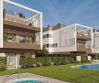 Penthouse-Wohnungen mit 3 Schlafzimmern, Dachterrasse, Fußbodenheizung in Bädern, Klimaanlage und Gemeinschaftspool nur 300 m vom Strand