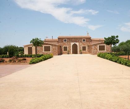 Mallorca Tolle neue Finca, nähe Strand Es Trenc zu verkaufen