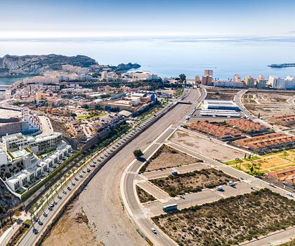 Apartments mit Gemeinschaftspool und Meerblick