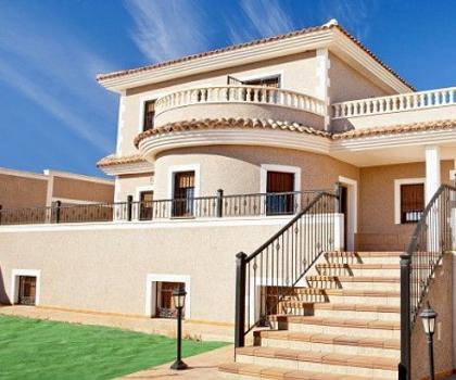 ***Villa mit Panoramablick zu verkaufen***