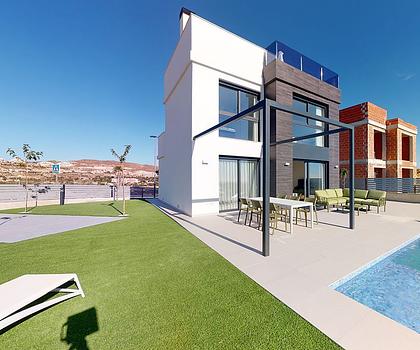 Wunderschöne Villen mit 3 Schlafzimmern, 3 Bädern, Dachterrasse, Meerblick und Privatpool