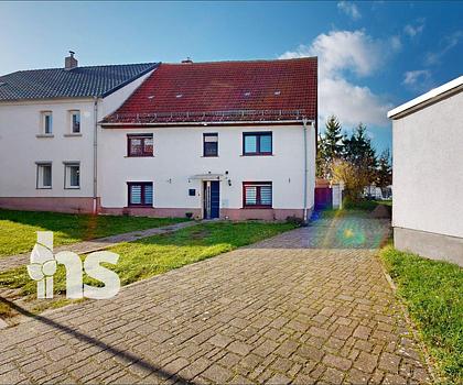 PROVISIONSFREI: Einfamilienhaus im Herzen von Langeneichstädt – gepflegt & voller Möglichkeiten