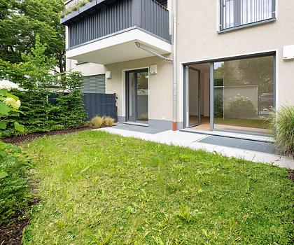 Wohnen im Grünen: Großzügige 3-Zimmer-Gartenwohnung mit Hobbyraum - sofort beziehbar!