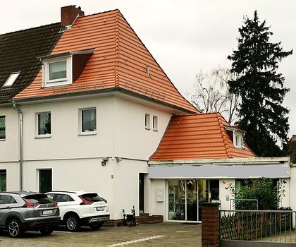 Saniertes REH in guter Lage! Zusätzliche Gewerbe-Miete on top!