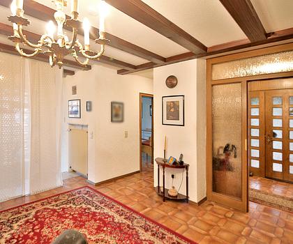 Großzügiges Anwesen mit Bauland, naturnah gelegen, sucht neuen Eigentümer!