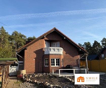 Günstiges, freistehendes Familienhaus mit Pool in der grünen Gemeinde Am Mellensee