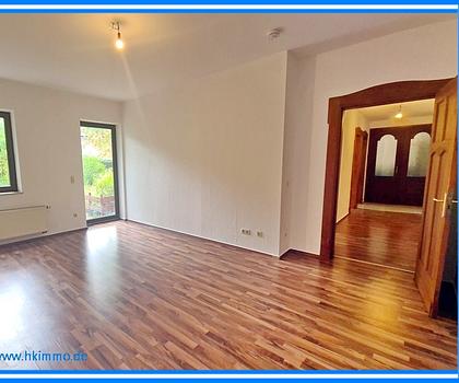 Stilvolle 2-Raum-Wohnung mit Terrasse in Hochparterre