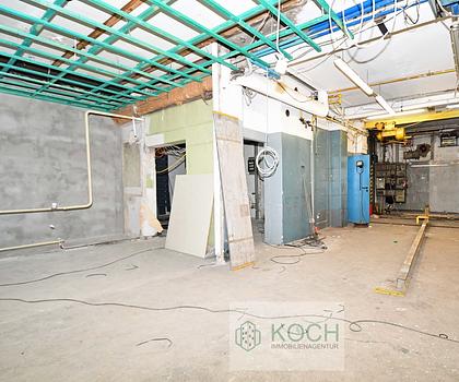 Noch nach Ihren Wünschen aufteilbare Gewerbefläche (Werkstatt/Büro/Lager) in zentraler Lage (Elbinger Platz)
