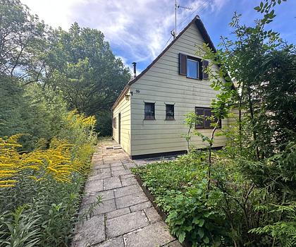 Waldtrudering:
Exklusives Eckgrundstück am Waldrand – traumhafte Lage mit guter Bebaubarkeit