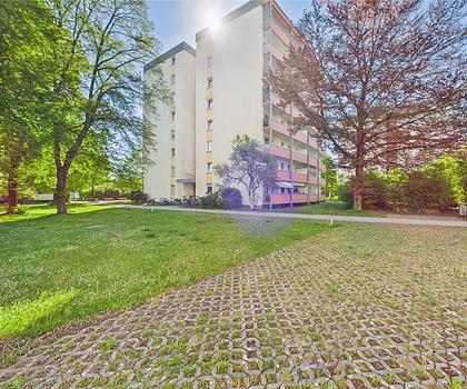 Solide Kapitalanlage mit Perspektive: Moderne 3-Zimmer-Wohnung in Germering