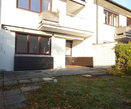 2 Zimmer Erdgeschoss Garten- Mietwohnung in Freilassing, Ortsteil Hofham. Frei ab sofort.