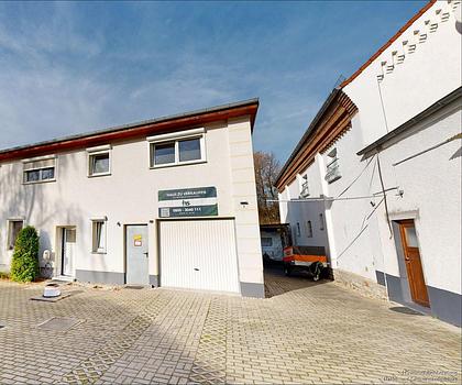 PROVISIONSFREI: Schkopau – Miethaus + saniertes Wohnhaus auf großem Grundstück