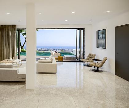 Sofortiger Erstbezug - Villa mit Pool und Garten