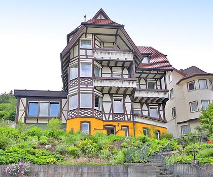 Historisches Fachwerkhaus mit weitläufigem Grundstück & Tierhaltung/Selbstversorger möglich