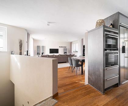 Groß wie ein Haus: Exklusive 5-Zimmer-Gartenwohnung am Stadtpark