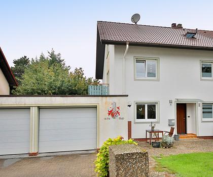 Gepflegtes Zuhause mit großem Platzangebot, 3 Balkonen, Terrasse & Garten für hohe Lebensqualität