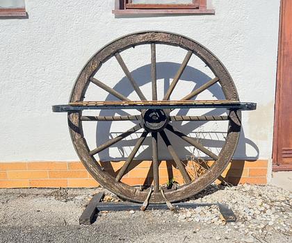 Siedlerhäusl – ehemalige Hofstelle – mit Nebengebäuden in idyllischer Wohnlage