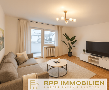 Teilsanierte 2,5-Zimmer-Wohnung mit hochwertiger Ausstattung und Südost-Balkon - Eching