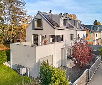 Hochwertiges Design-Domizil mit luxuriöser Ausstattung, Wärmepumpe und PV von 2021