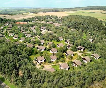 Thalfang-Himmelberg im Nationalpark Hunsrück-Hochwald, 3 Zi./Kü./Bad Ferienwhg. in 2 Parteien Chalet