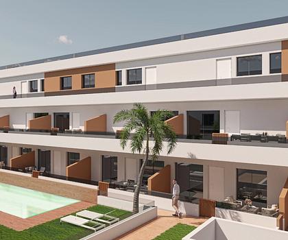 Schönes Penthouse mit Gemeinschaftspool in Meeresnähe