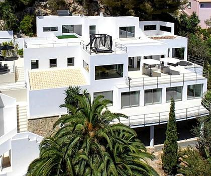 Mallorca, wunderschöne Villa mit fantastischem Meerblick zu verkaufen