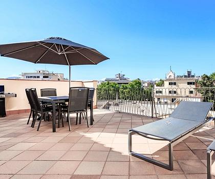 Stilvolle Wohnung mit großer privater Terrasse im Herzen der Altstadt von Mallorca zu verkaufen