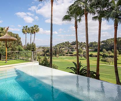 Mallorca charmante Villa mit Golfblick in Son Vida zu verkaufen