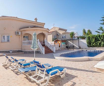 Rojales Hübsche Villa im mediterranen Stil in attraktiver Umgebung