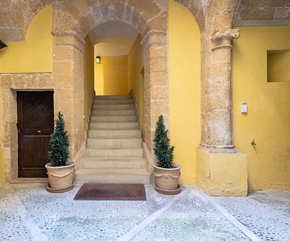 Historischer Palast in der Altstadt von Palma zu verkaufen