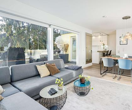 Ready to live! Voll möbliertes Penthouse mit XXL-Dachterrasse im grünen Solln