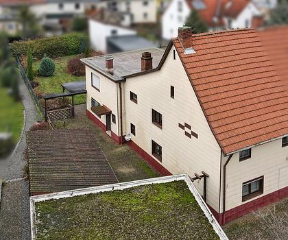 Doppelhaushälfte mit großem Garten & Ausbaupotenzial in begehrter Lage von Hemsbach