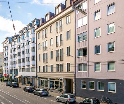 3-Zimmer-Altbauwohnung mit Potenzial in urbaner Lage nahe Viktualienmarkt