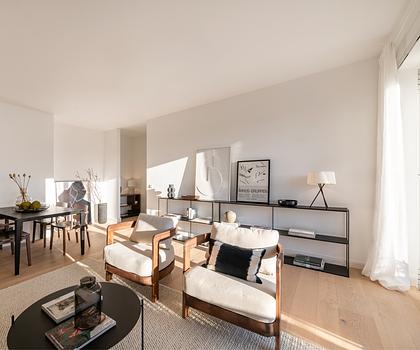 Erstbezug: Hochklassige Penthouse-Wohnung in fertiggestelltem Stadtpalais