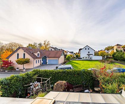 HEGERICH: Maisonette mit Charakter: Platz, Licht & Lifestyle in Ammerndorf