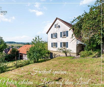 Sanierungsbedürftiges Weinbauernidyl mit Scheune sucht Dorfliebhaber