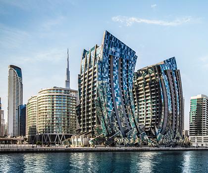 Grosses 1 Bedroom direkt am Dubai Canal Neubau - Bezugsfertig