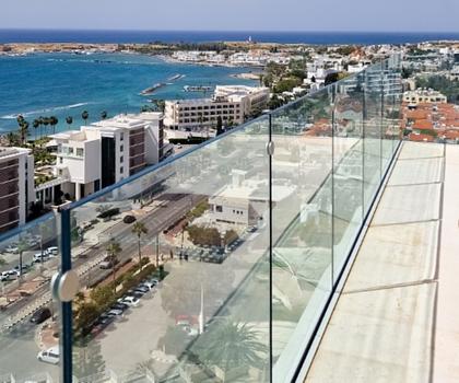 Luxury Waterfront Living - Soho Türme