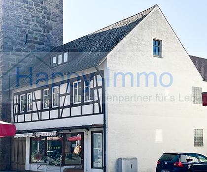 zentral gelegenes Geschäftshaus / EG und OG vermietet / DG nicht ausgebaut