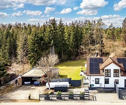 Kompakt & rundum modernisiert: 3,5-Zimmer-Maisonettewohnung am Starnberger See