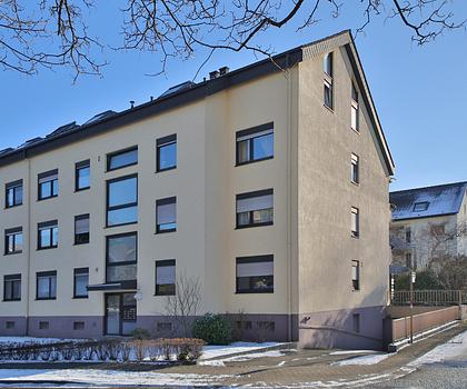 Wohnen in bester Lage: 3-Zimmer-Wohnung mit Süd-Balkon und TG-Stellplatz