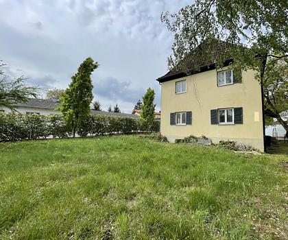 Baugrundstück mit Abbruch Altbestand in Poing - gefragte Lage -