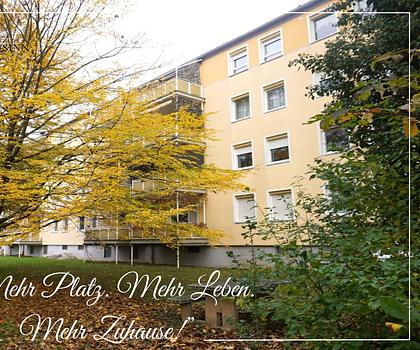 Wunderschöne großzügige 4 Zimmer Wohnung mit Blick ins Grüne