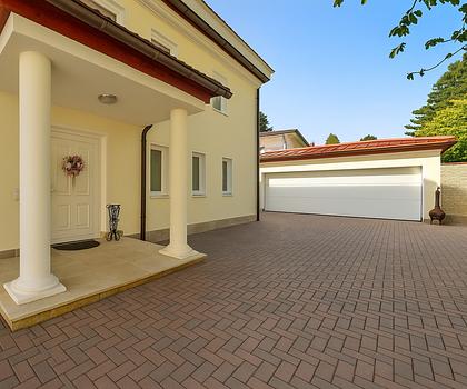 Exklusive Villa in 1. Seeteihe – Luxuswohnen am Wörthsee